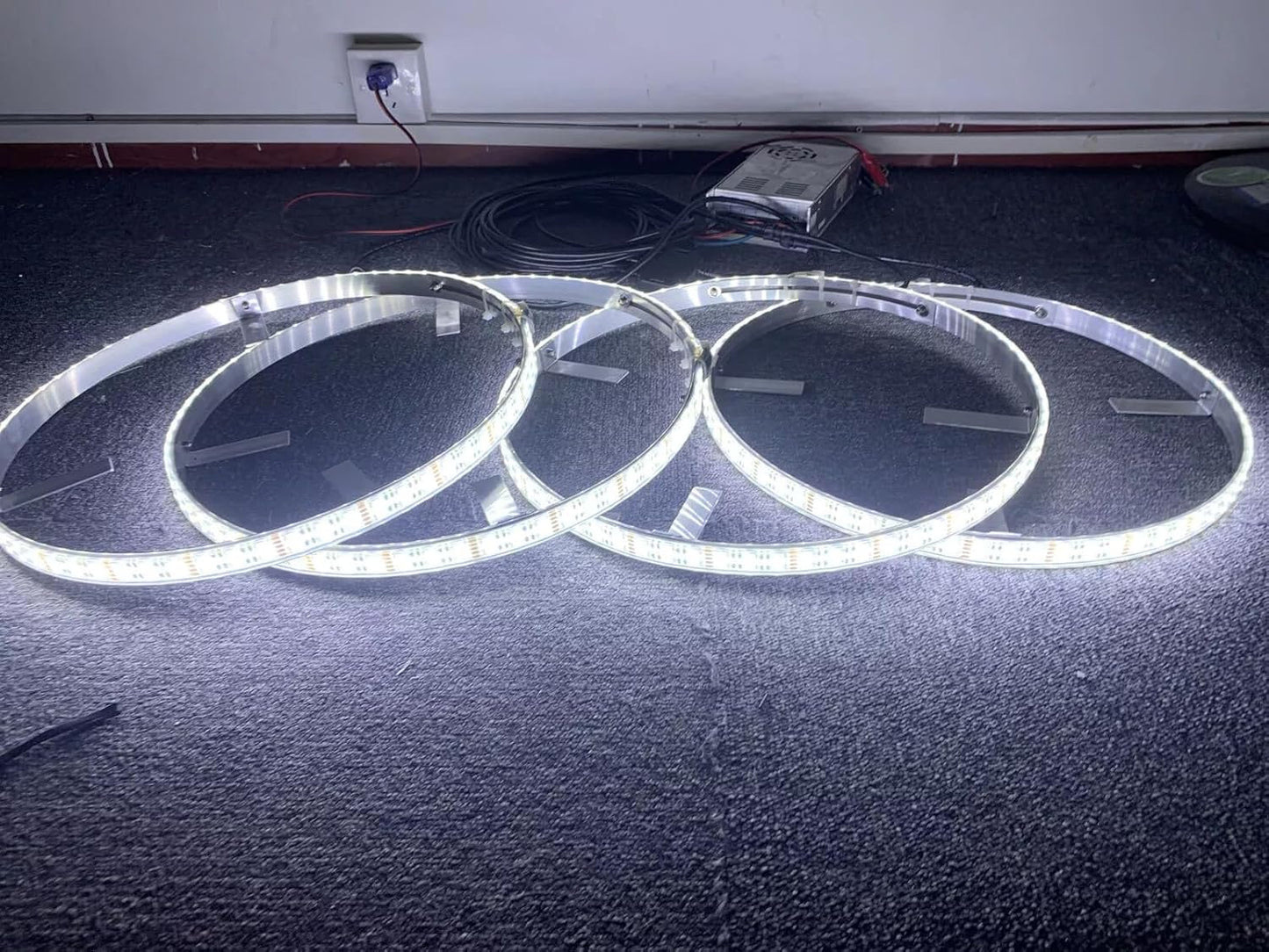 17.5' Double Row Pure Cold White Solid Color x4PCS Wheel Rim Lights, Dual LEDs, Bluetooth, Pulse, Flash