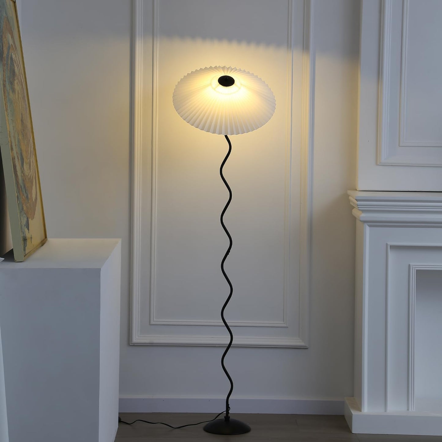 Huga Collective Kyoto Floor Lamp | Small Pleated Lamp | Squiggle Pleated Wavy Floor Lamp | for Bedroom Office and Living Room