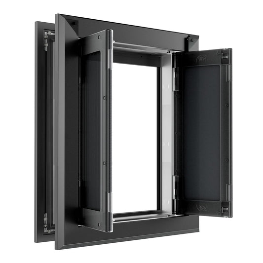 Black Dog Door 18.75"x14.5"