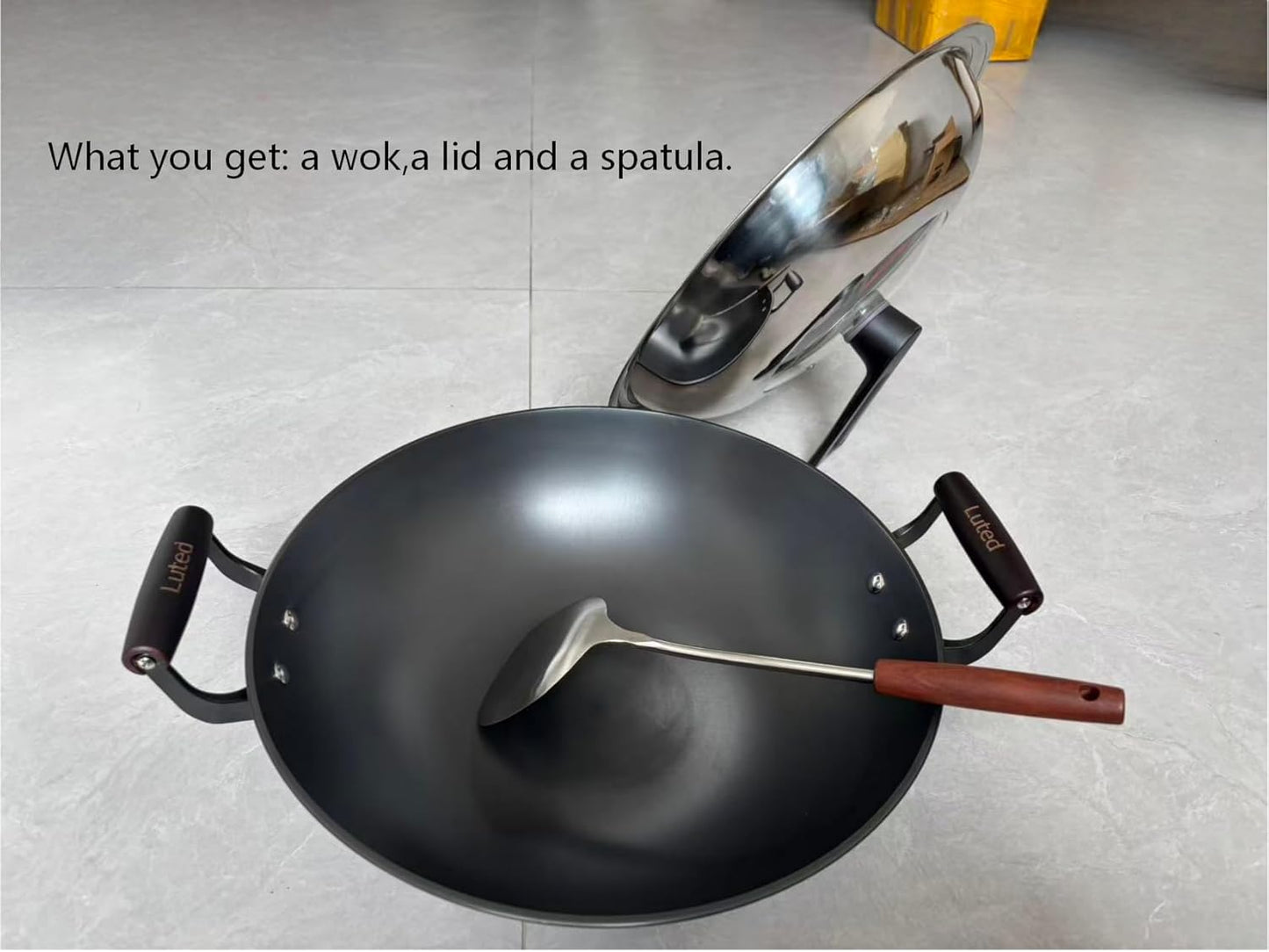 Chinese woks with a lid and a Spatula stir-fry deep fryer Cast Iron 15.2in flat bottom Uncoated for Open Fire not easy to rust not easy to stick and durable for about 3-7 people