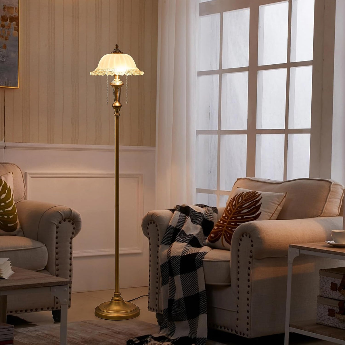 HDDFL Brown Glass Shade Floor Lamp with Metal Base and Pole