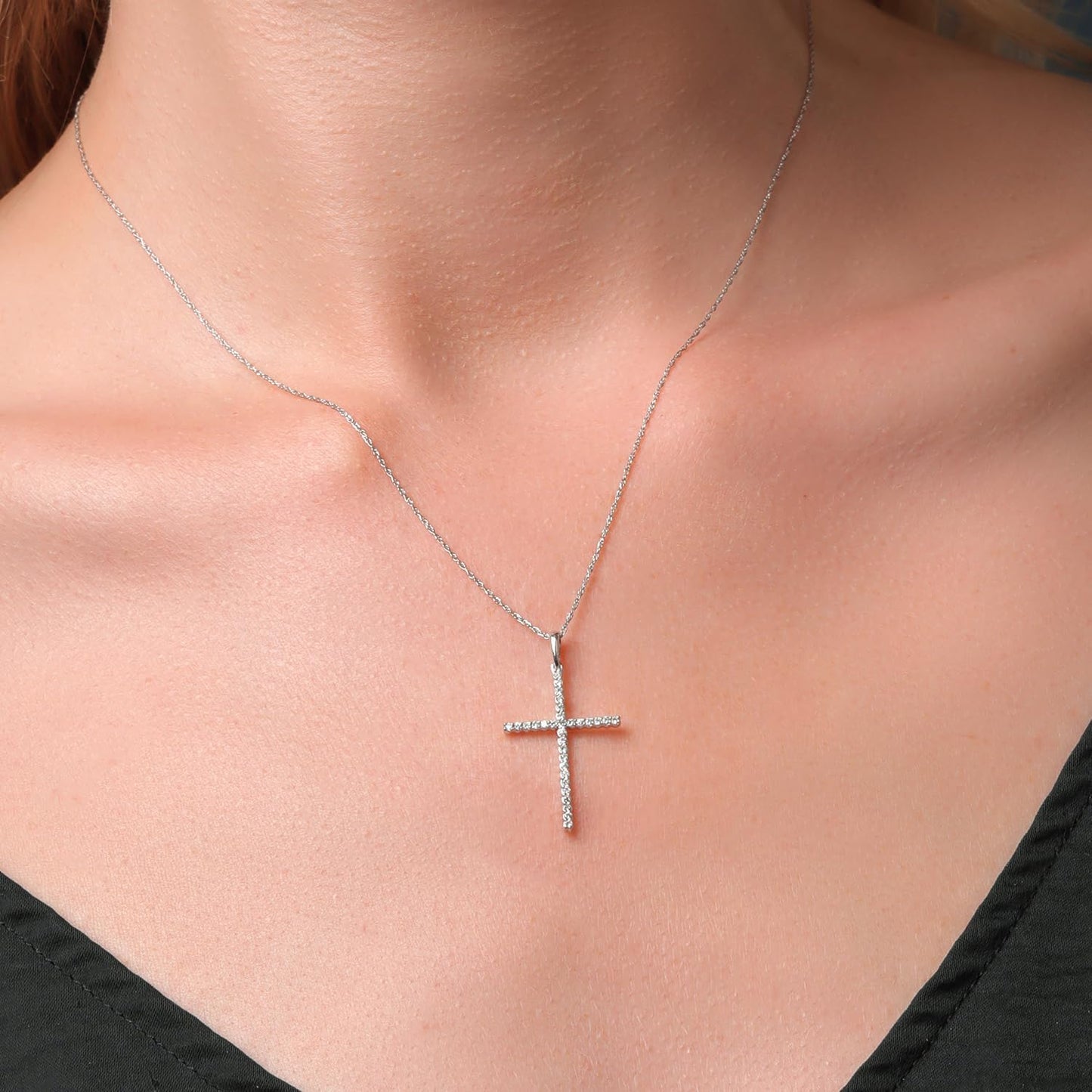 Gem Stone King 10K White Gold White Lab Grown Diamond Cross Necklace | 0.25 Cttw | 1 1/4 inch