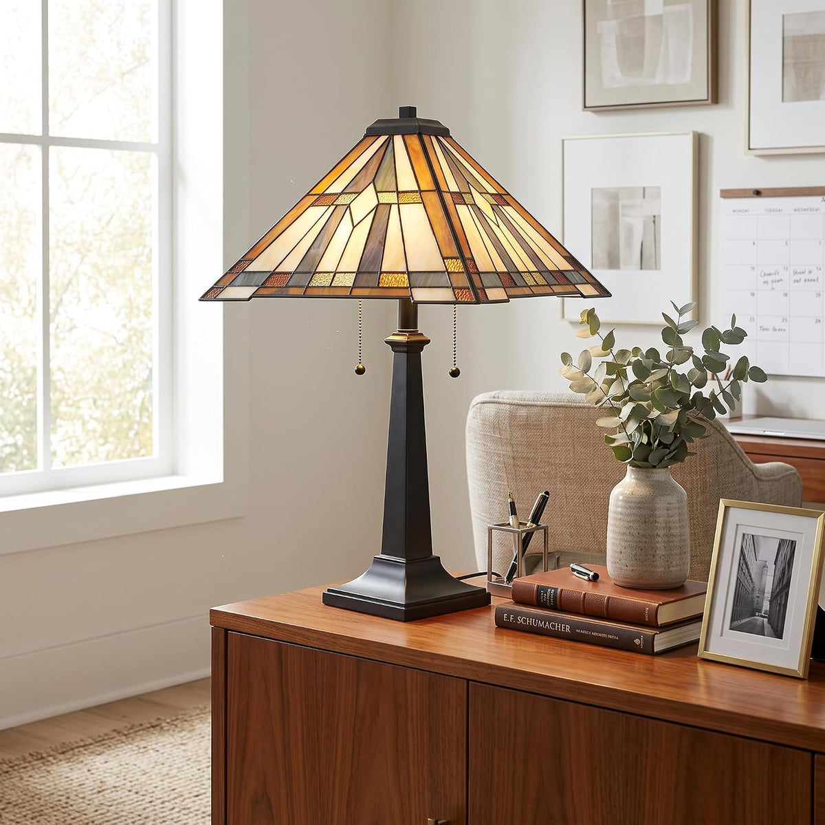 Quoizel Winchester 25" Matte Black Tiffany-Style Table Lamp